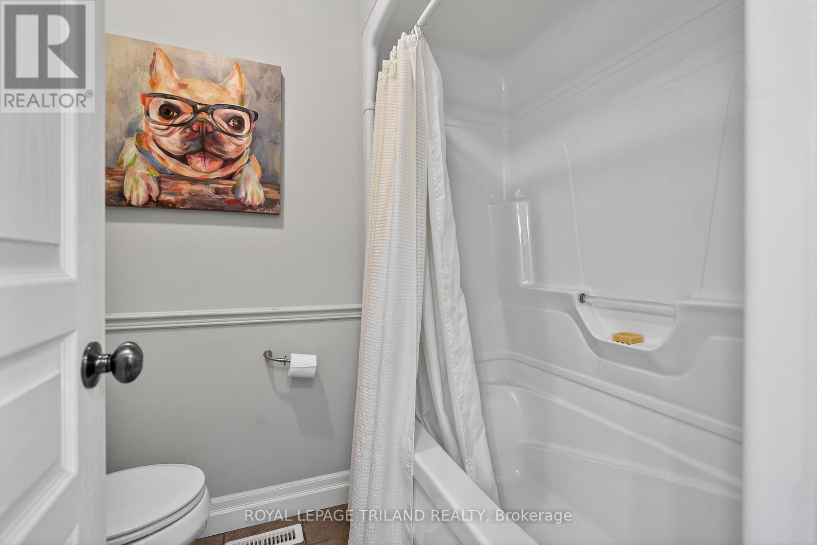 24 Earlscourt Terrace, Middlesex Centre (Kilworth), Ontario  N0L 1R0 - Photo 20 - X12963116