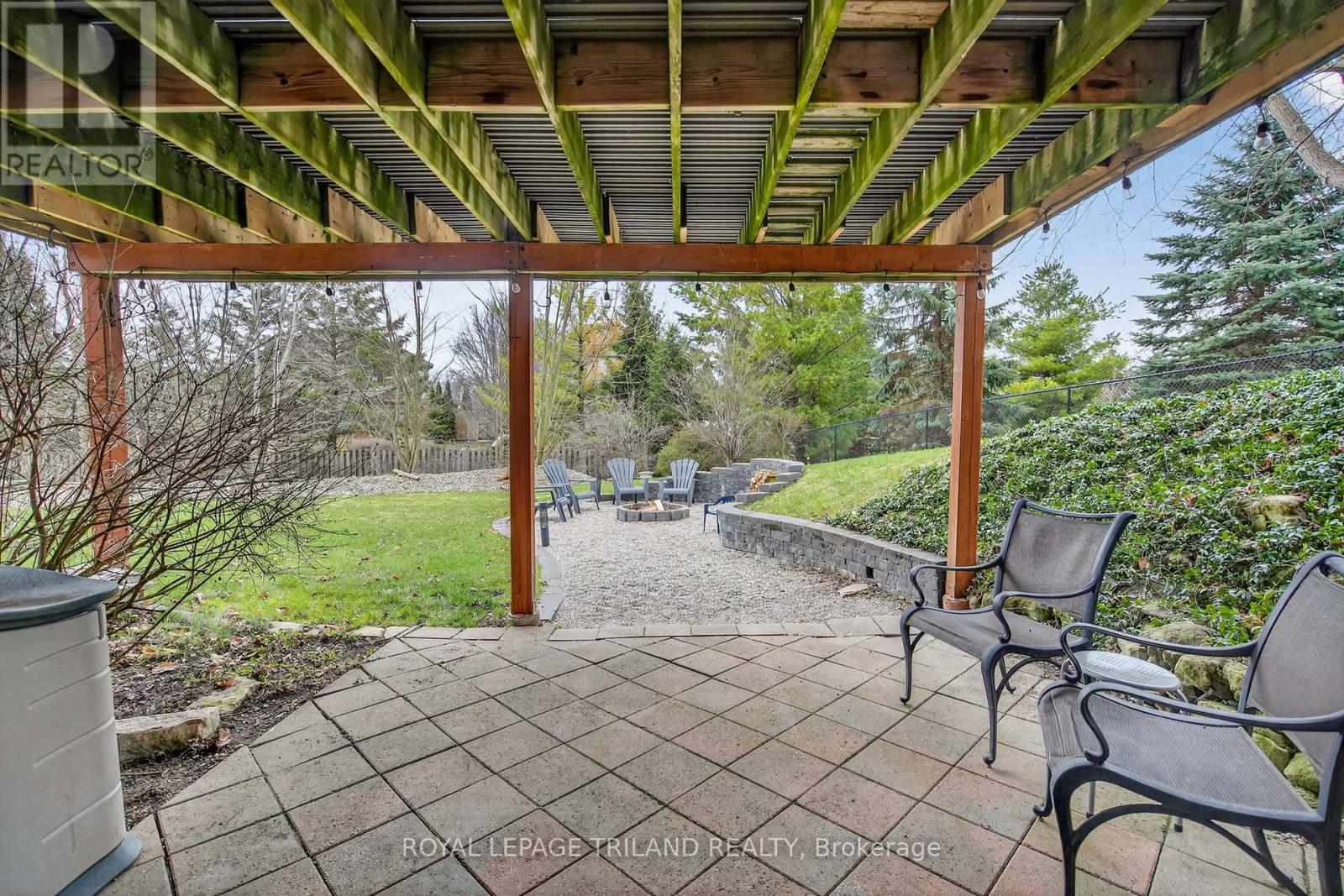 24 Earlscourt Terrace, Middlesex Centre (Kilworth), Ontario  N0L 1R0 - Photo 40 - X12963116