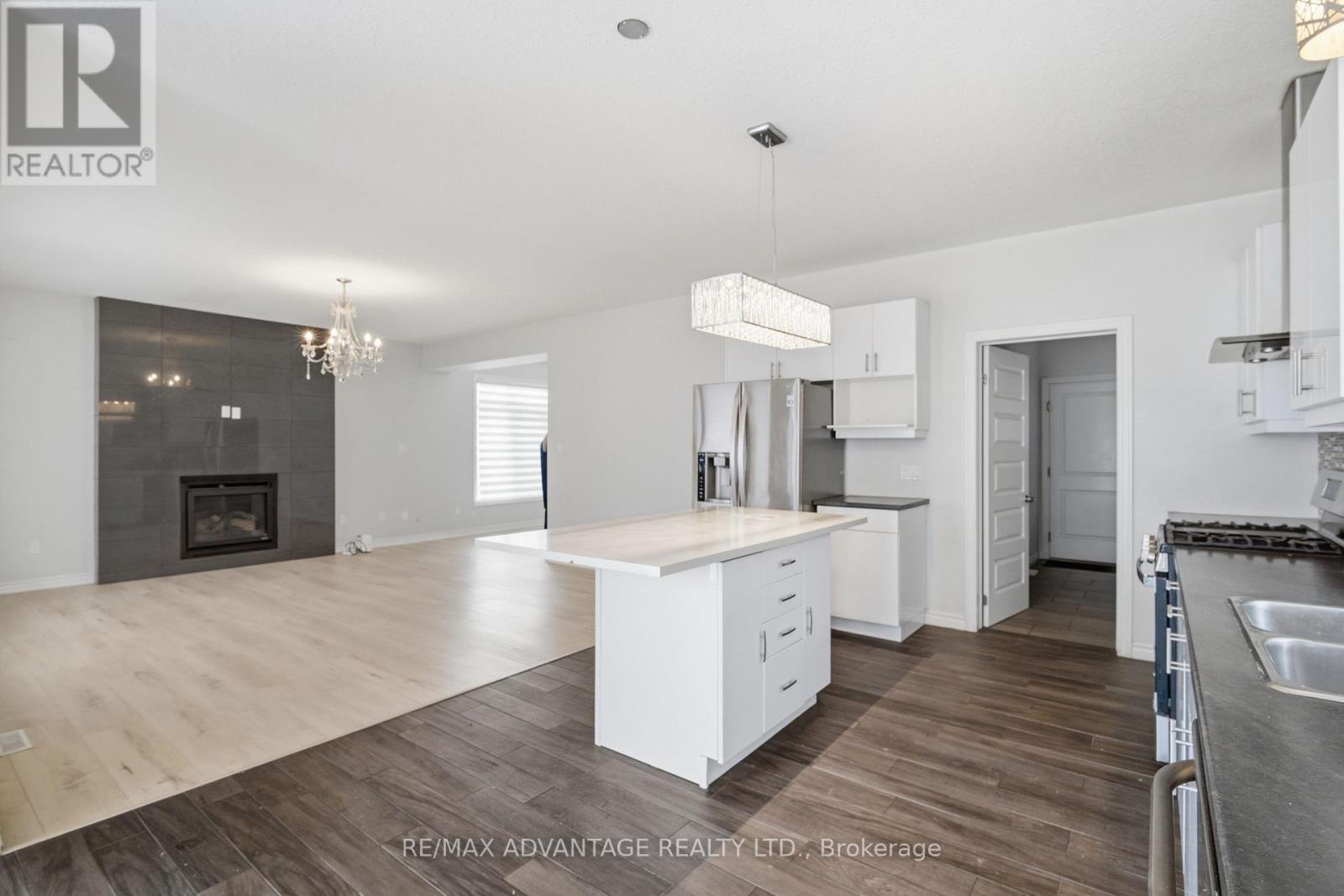 3091 Tokala Trail, London North, Ontario  N6G 0S7 - Photo 13 - X12963122