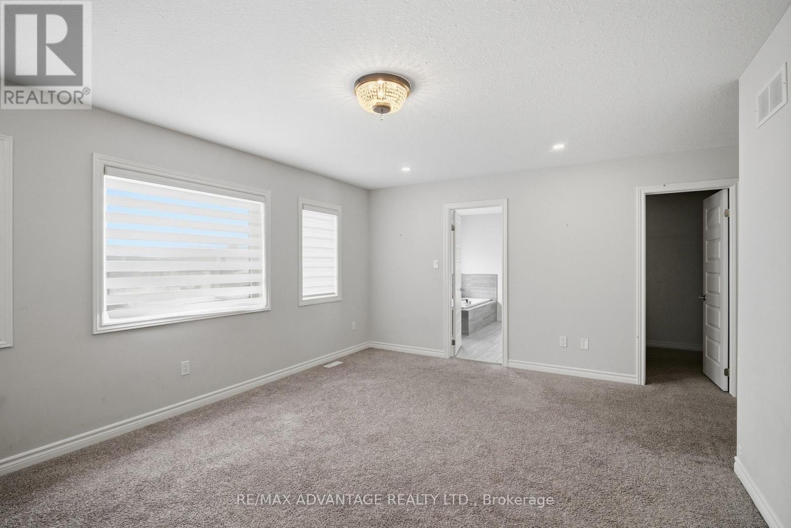 3091 Tokala Trail, London North, Ontario  N6G 0S7 - Photo 22 - X12963122