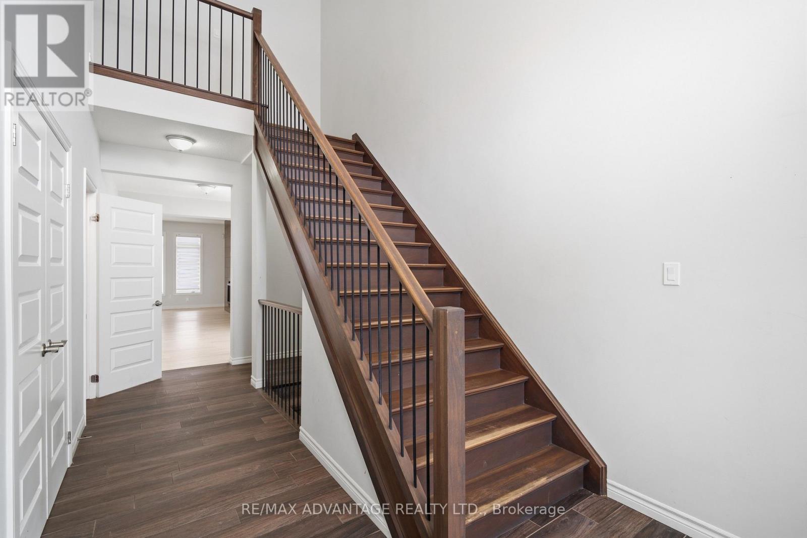 3091 Tokala Trail, London North, Ontario  N6G 0S7 - Photo 4 - X12963122