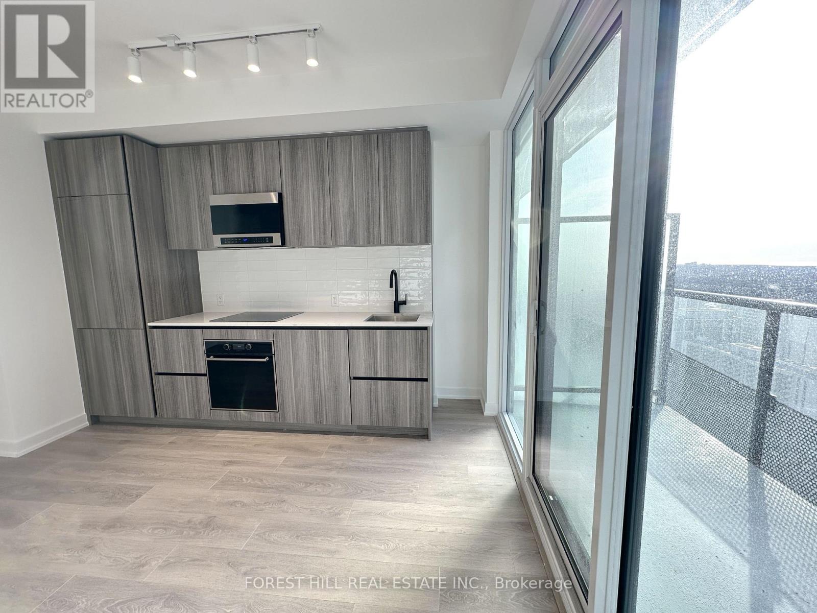 2612 - 117 BROADWAY AVENUE Toronto (Mount Pleasant East), ON M4P 1V3