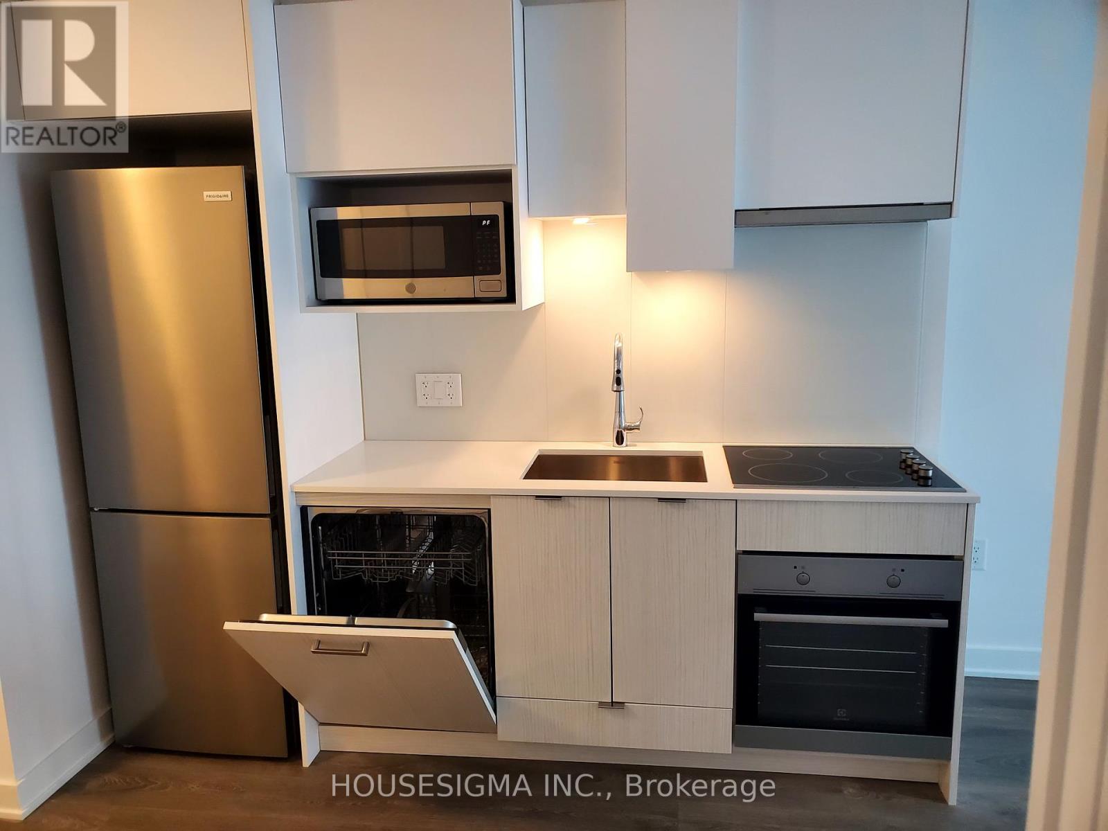 3513 - 195 Redpath Avenue, Toronto (Mount Pleasant West), Ontario  M4P 0E4 - Photo 4 - C12962958