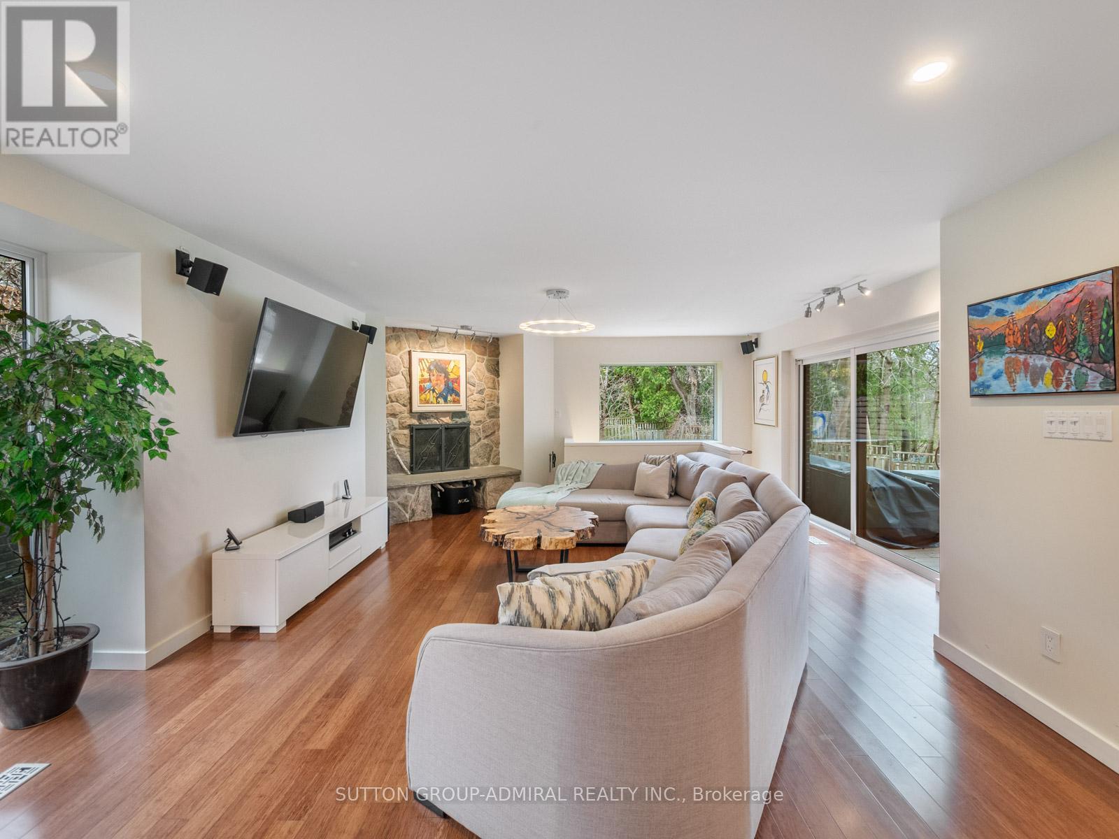 8 Foxdale Court, Toronto (Bayview Woods-Steeles), Ontario  M2K 2P2 - Photo 20 - C12962974