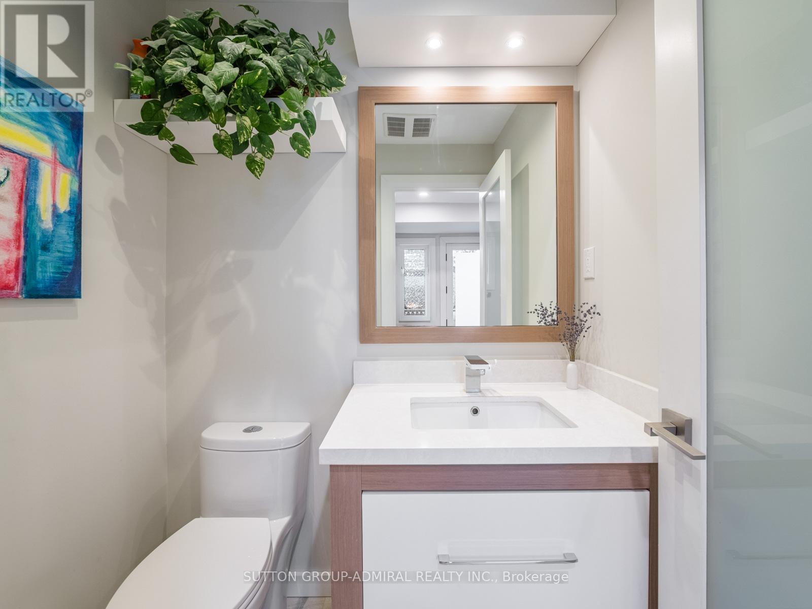 8 Foxdale Court, Toronto (Bayview Woods-Steeles), Ontario  M2K 2P2 - Photo 23 - C12962974