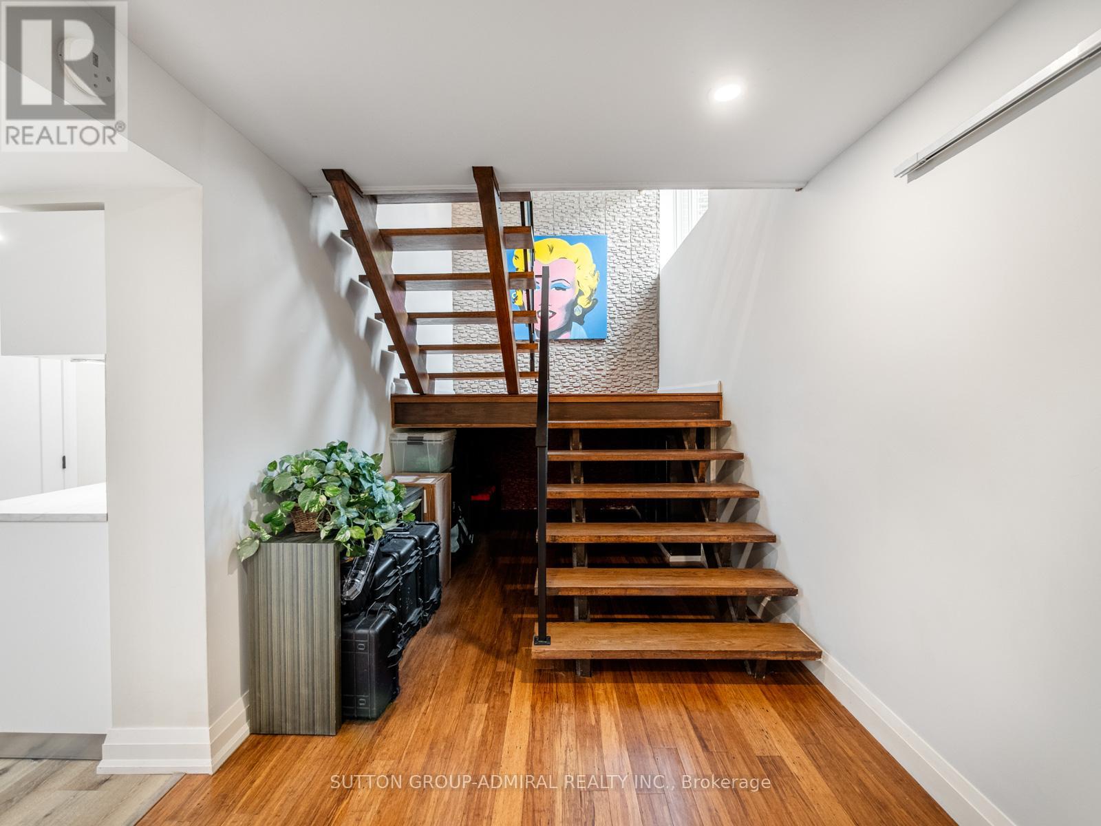 8 Foxdale Court, Toronto (Bayview Woods-Steeles), Ontario  M2K 2P2 - Photo 37 - C12962974