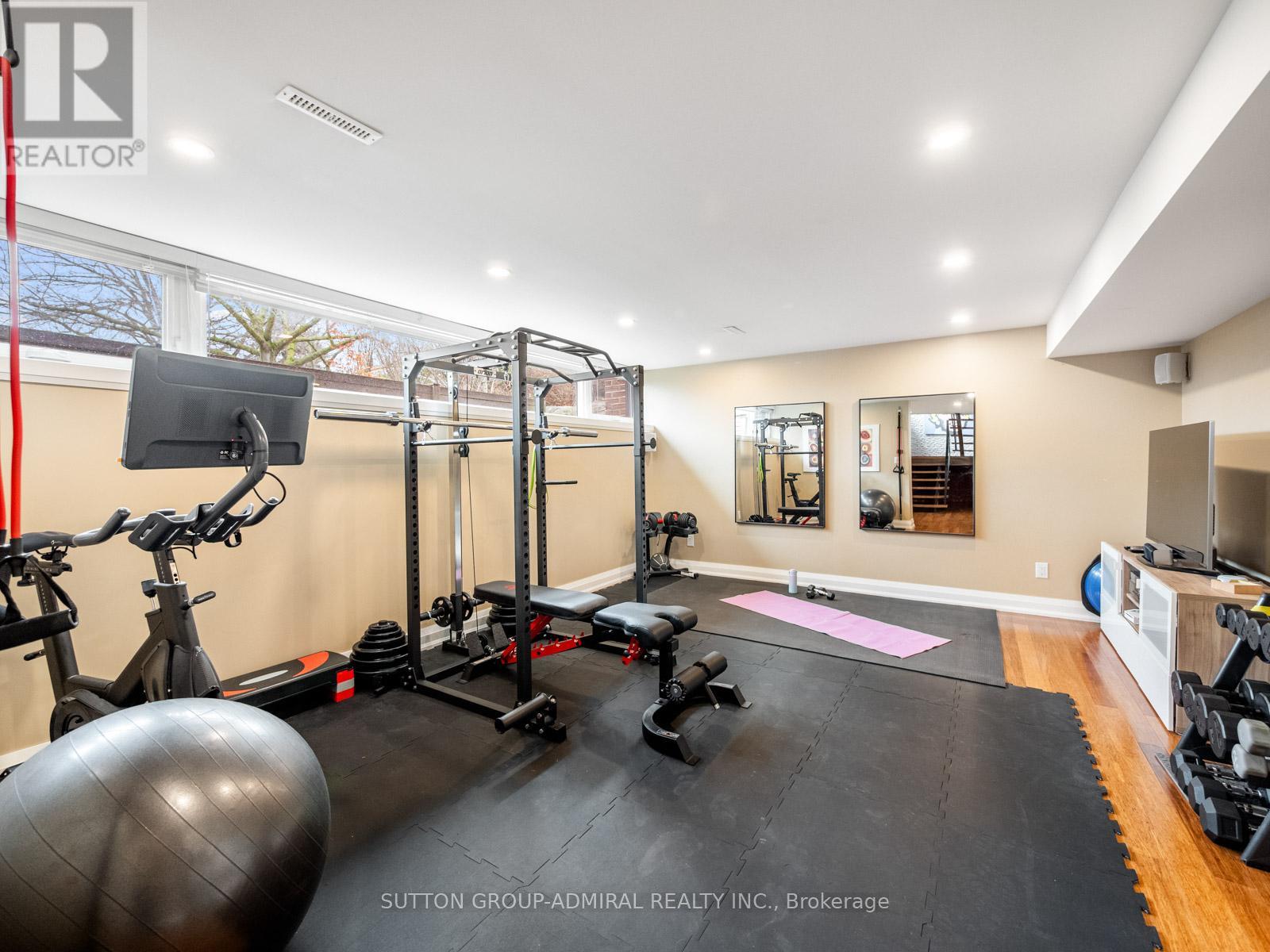 8 Foxdale Court, Toronto (Bayview Woods-Steeles), Ontario  M2K 2P2 - Photo 38 - C12962974