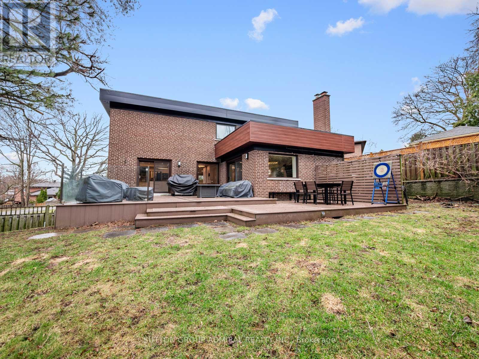 8 Foxdale Court, Toronto (Bayview Woods-Steeles), Ontario  M2K 2P2 - Photo 44 - C12962974