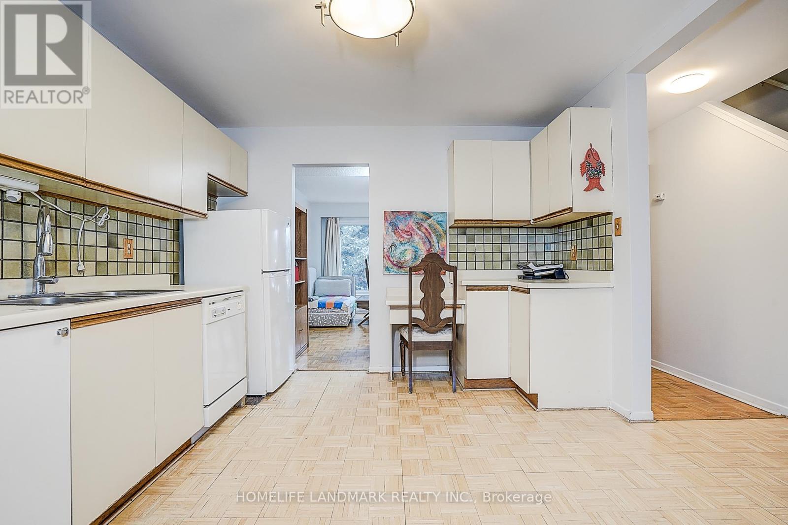 1 Nebula Star Way, Toronto (Henry Farm), Ontario  M2J 1M7 - Photo 16 - C12962984