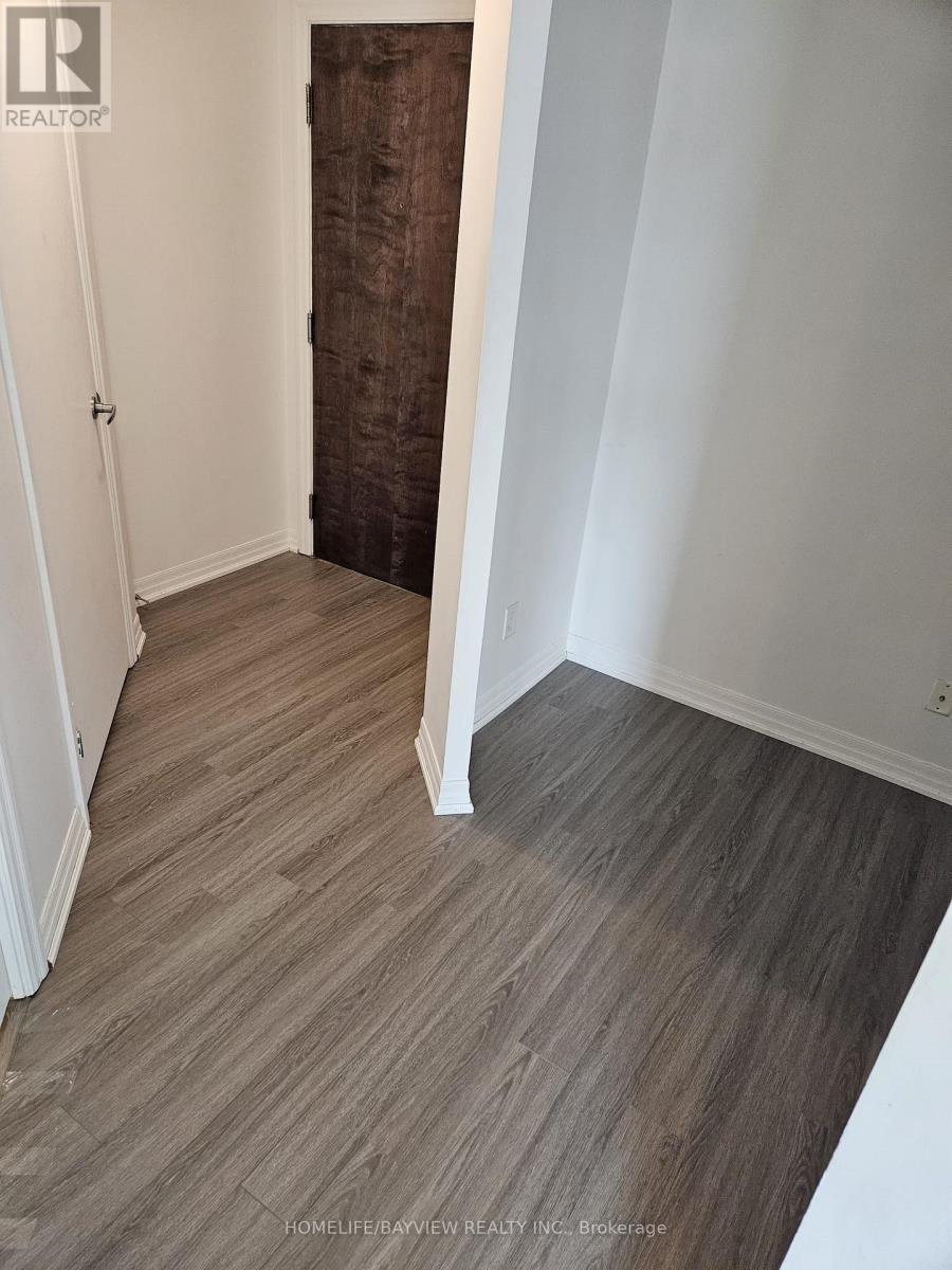 1005 - 16 Yonge Street, Toronto (Waterfront Communities), Ontario  M5E 1R4 - Photo 7 - C12962990