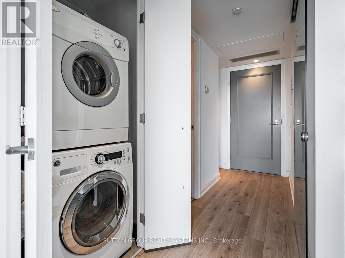 2503 - 155 Yorkville Avenue, Toronto, Ontario  M5R 1C4 - Photo 14 - C12963072