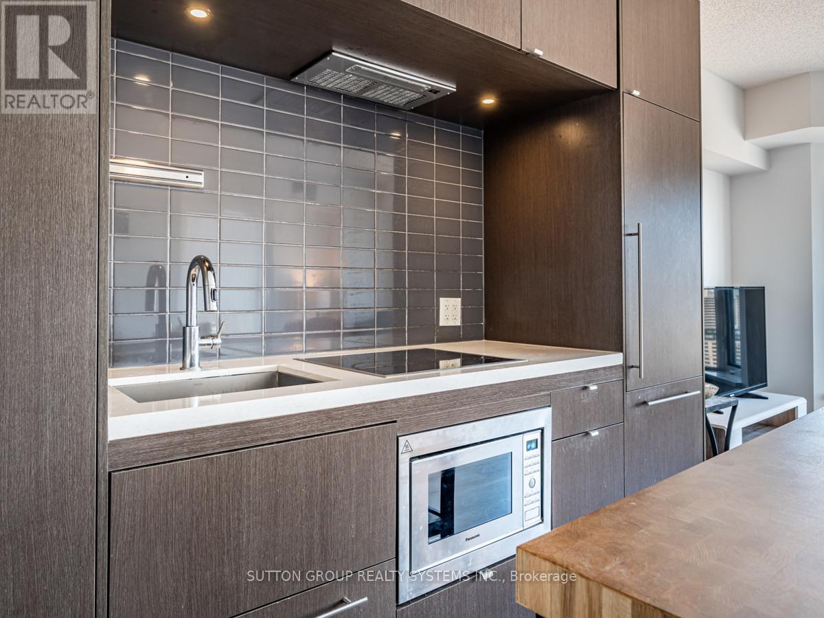 2503 - 155 Yorkville Avenue, Toronto, Ontario  M5R 1C4 - Photo 3 - C12963072