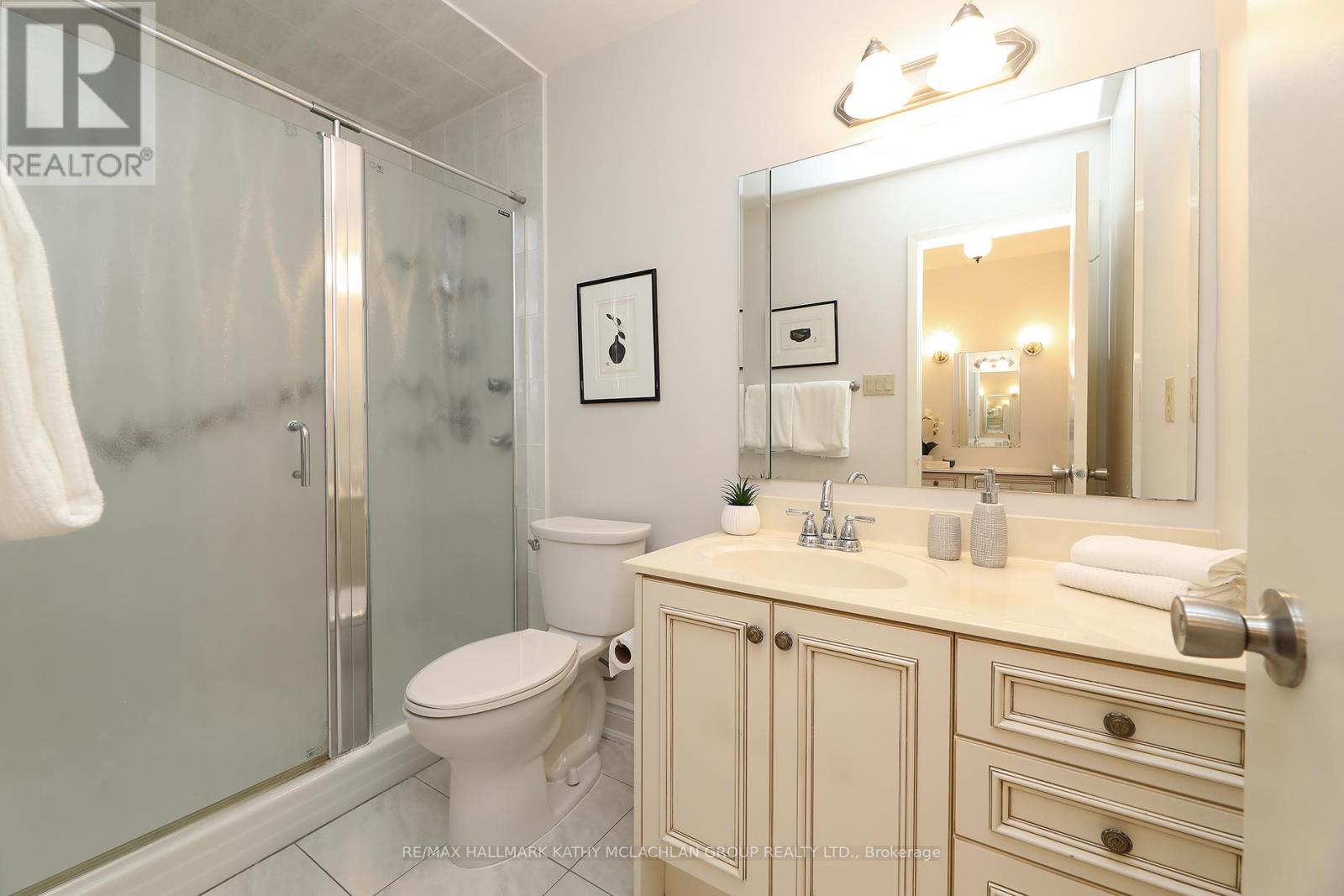 38 Crimson Millway, Toronto, Ontario  M2L 1T6 - Photo 19 - C12963100