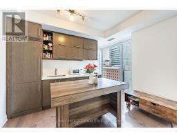 708 - 1080 BAY STREET, Toronto, Ontario