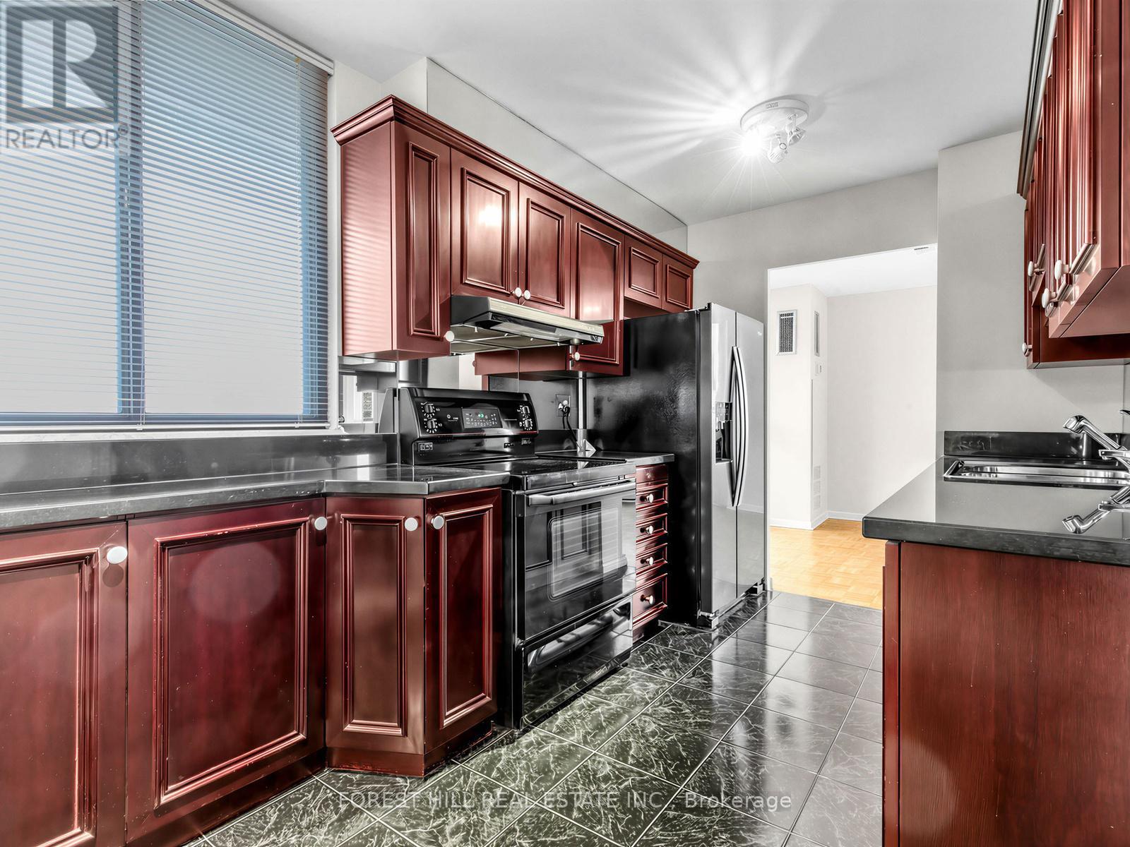 905 - 100 Canyon Avenue, Toronto, Ontario  M3H 5T9 - Photo 13 - C12963150