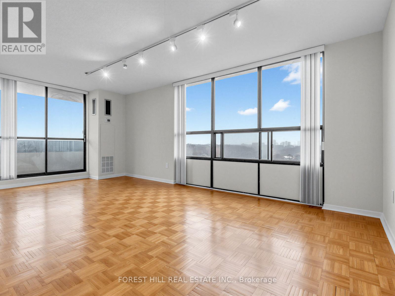 905 - 100 Canyon Avenue, Toronto, Ontario  M3H 5T9 - Photo 8 - C12963150