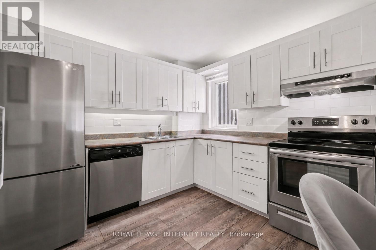 906 - 1081 Ambleside Drive, Ottawa, Ontario  K2B 8C8 - Photo 11 - X12962982