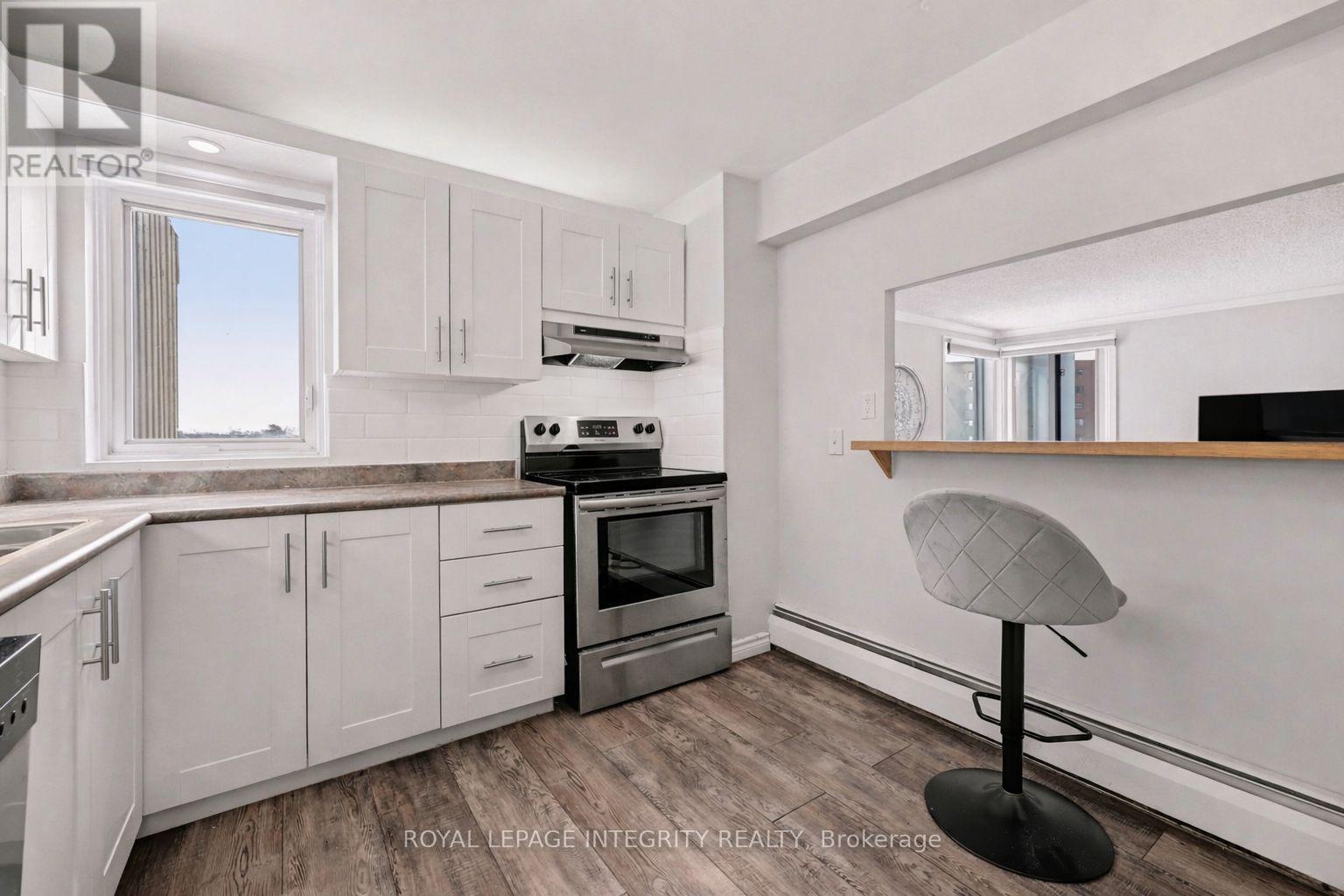 906 - 1081 Ambleside Drive, Ottawa, Ontario  K2B 8C8 - Photo 12 - X12962982