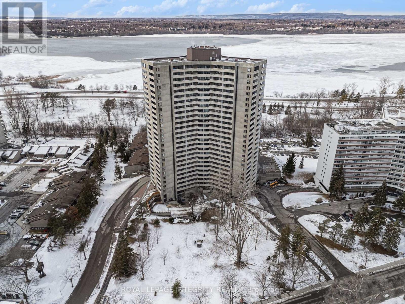 906 - 1081 Ambleside Drive, Ottawa, Ontario  K2B 8C8 - Photo 6 - X12962982