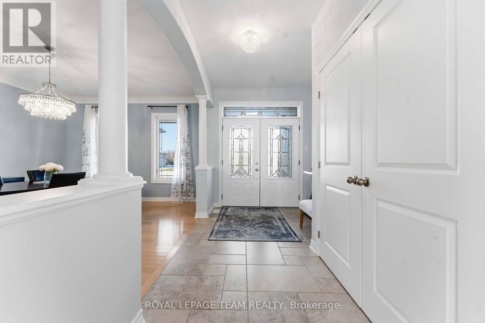 6868 Sparkling Lake Way, Ottawa, Ontario  K4P 1R7 - Photo 4 - X12963032