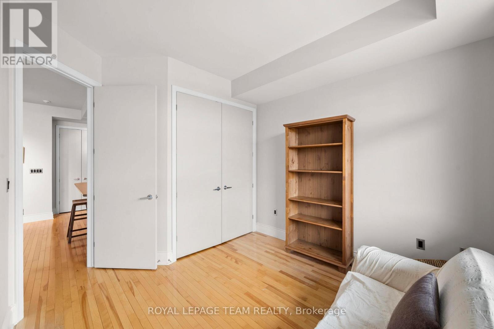 202 - 260 Besserer Street, Ottawa, Ontario  K1N 1J3 - Photo 14 - X12963080