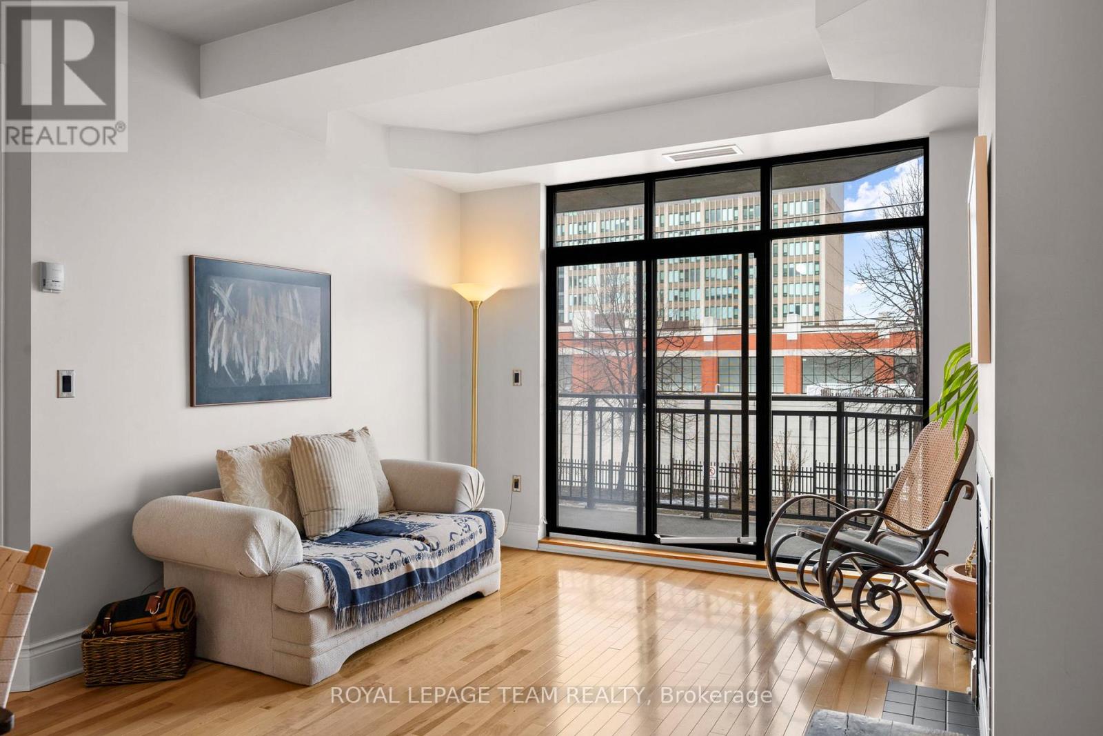 202 - 260 Besserer Street, Ottawa, Ontario  K1N 1J3 - Photo 17 - X12963080