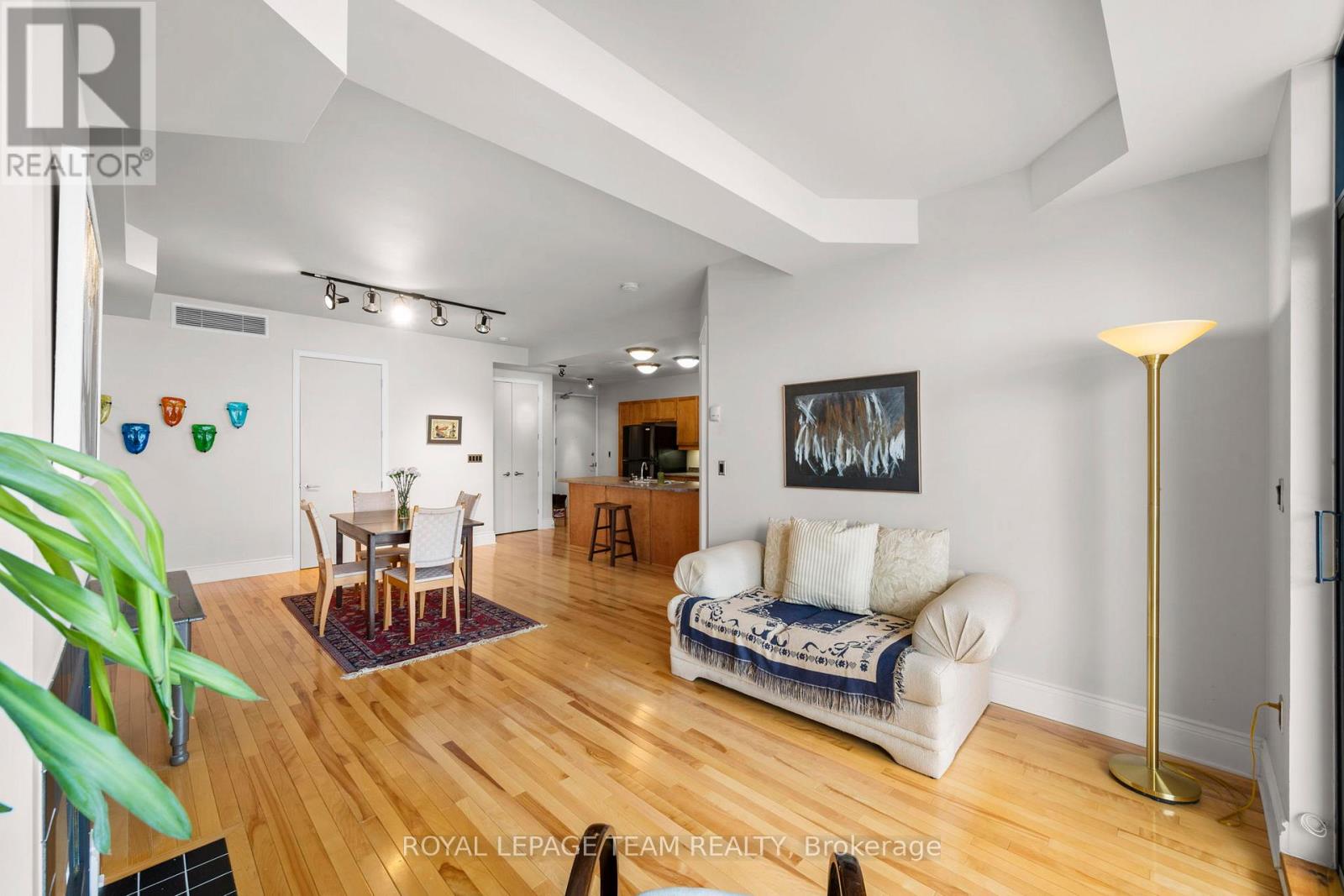 202 - 260 Besserer Street, Ottawa, Ontario  K1N 1J3 - Photo 19 - X12963080