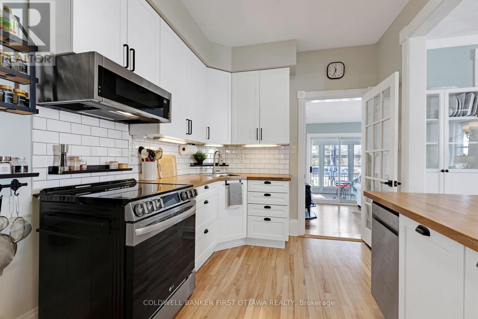 256 A&b Flora Street, Carleton Place, Ontario  K7C 3M4 - Photo 12 - X12963082