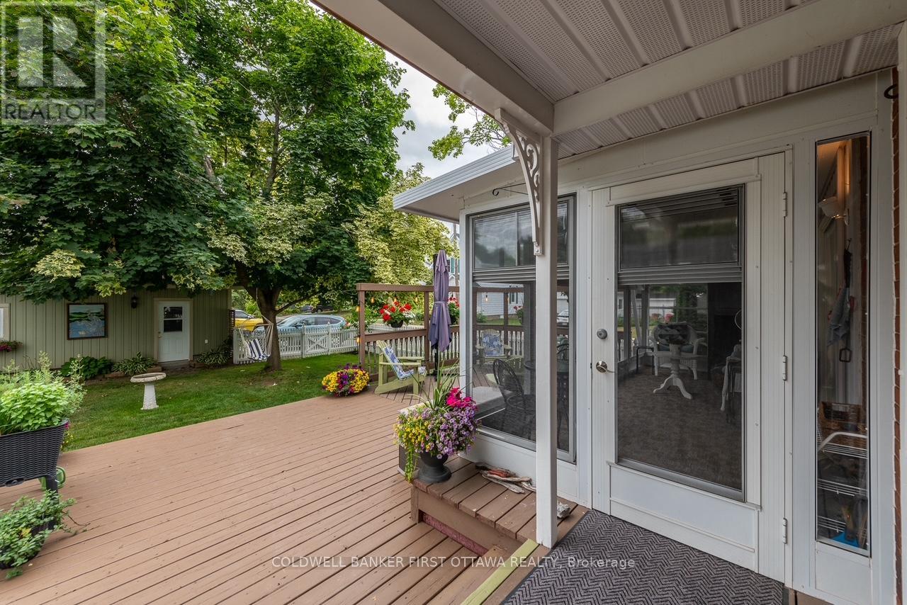 256 A&b Flora Street, Carleton Place, Ontario  K7C 3M4 - Photo 25 - X12963082