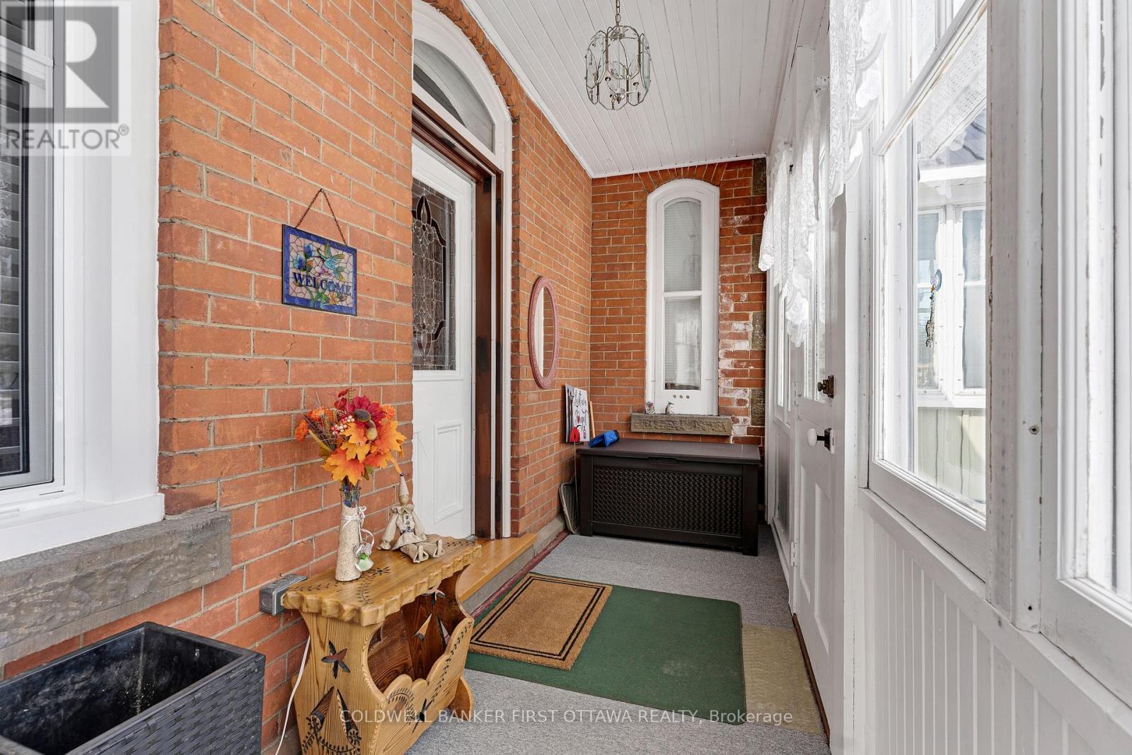 256 A&b Flora Street, Carleton Place, Ontario  K7C 3M4 - Photo 29 - X12963082