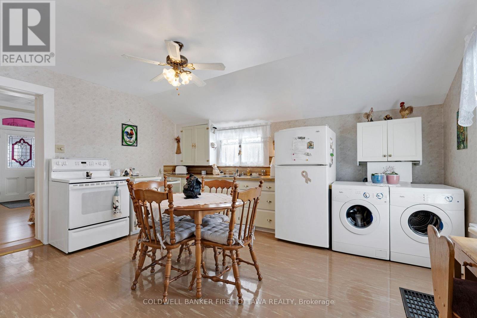 256 A&b Flora Street, Carleton Place, Ontario  K7C 3M4 - Photo 33 - X12963082