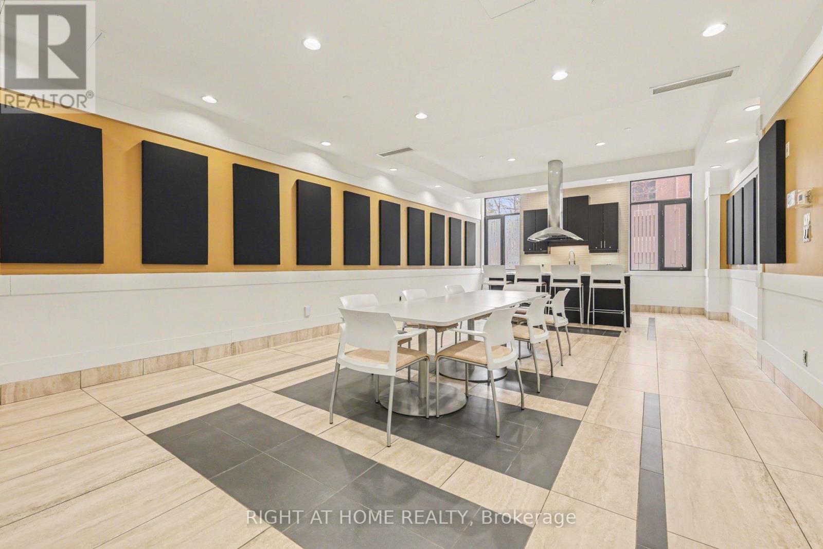 810 - 330 Loretta Avenue S, Ottawa, Ontario  K1S 4E8 - Photo 24 - X12963102