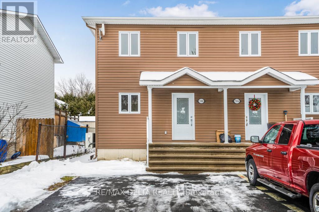 788 Lawrence Street, Clarence-Rockland, Ontario  K4K 1C5 - Photo 1 - X12963112