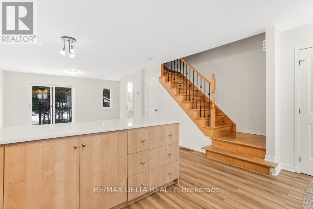 788 Lawrence Street, Clarence-Rockland, Ontario  K4K 1C5 - Photo 13 - X12963112