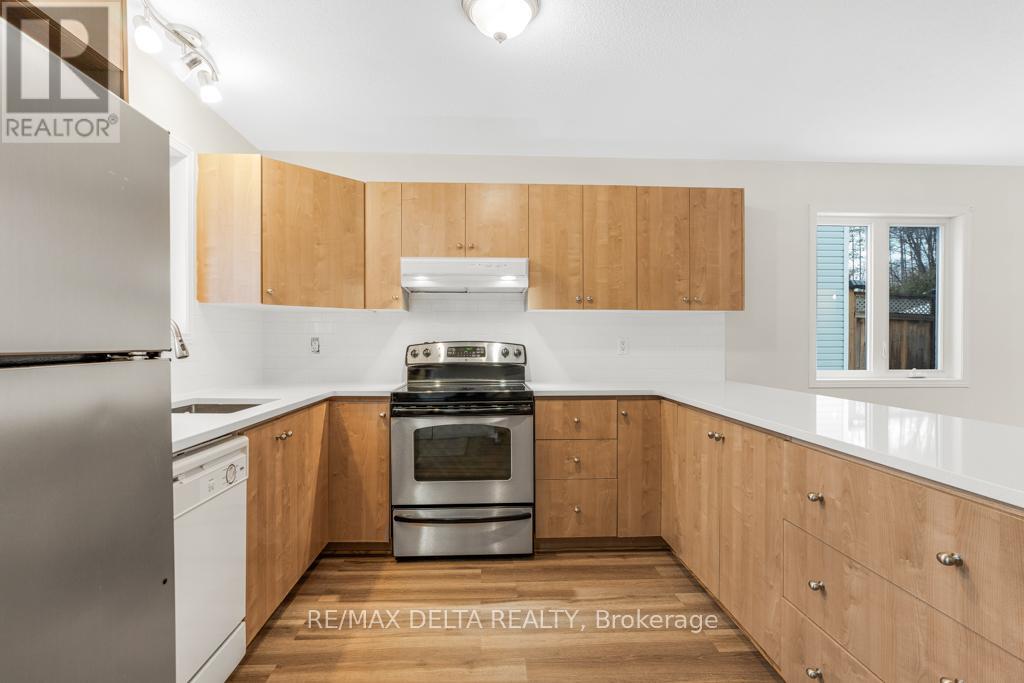 788 Lawrence Street, Clarence-Rockland, Ontario  K4K 1C5 - Photo 6 - X12963112