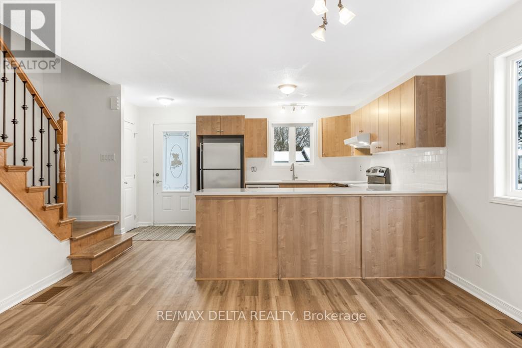 788 Lawrence Street, Clarence-Rockland, Ontario  K4K 1C5 - Photo 9 - X12963112