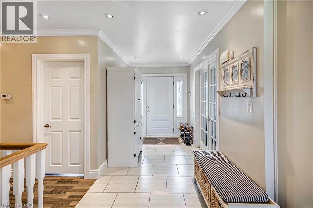 43 Miller Drive, Ancaster, Ontario  L9G 2H9 - Photo 4 - 40817557