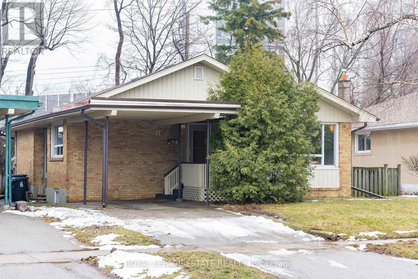 11 Garrick Road, Toronto, Ontario  M1M 1S6 - Photo 2 - E12963012