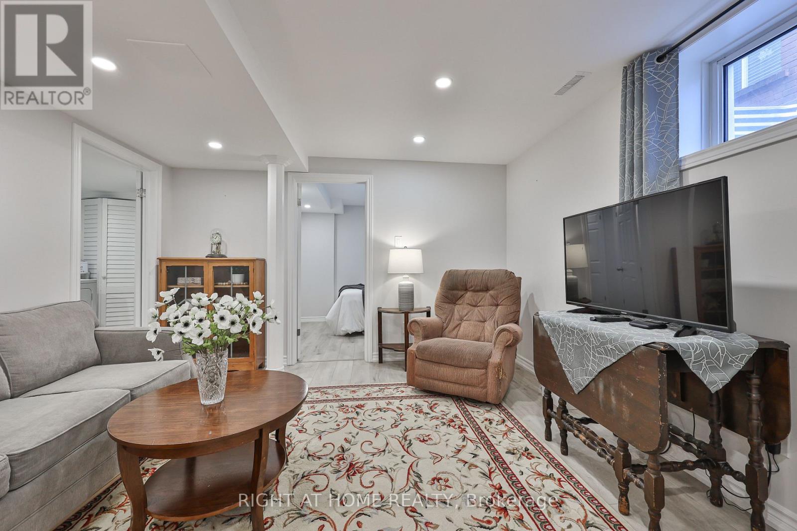 89 Vail Meadows Crescent, Clarington, Ontario L1C 4T3 - Photo 37 - E12963028