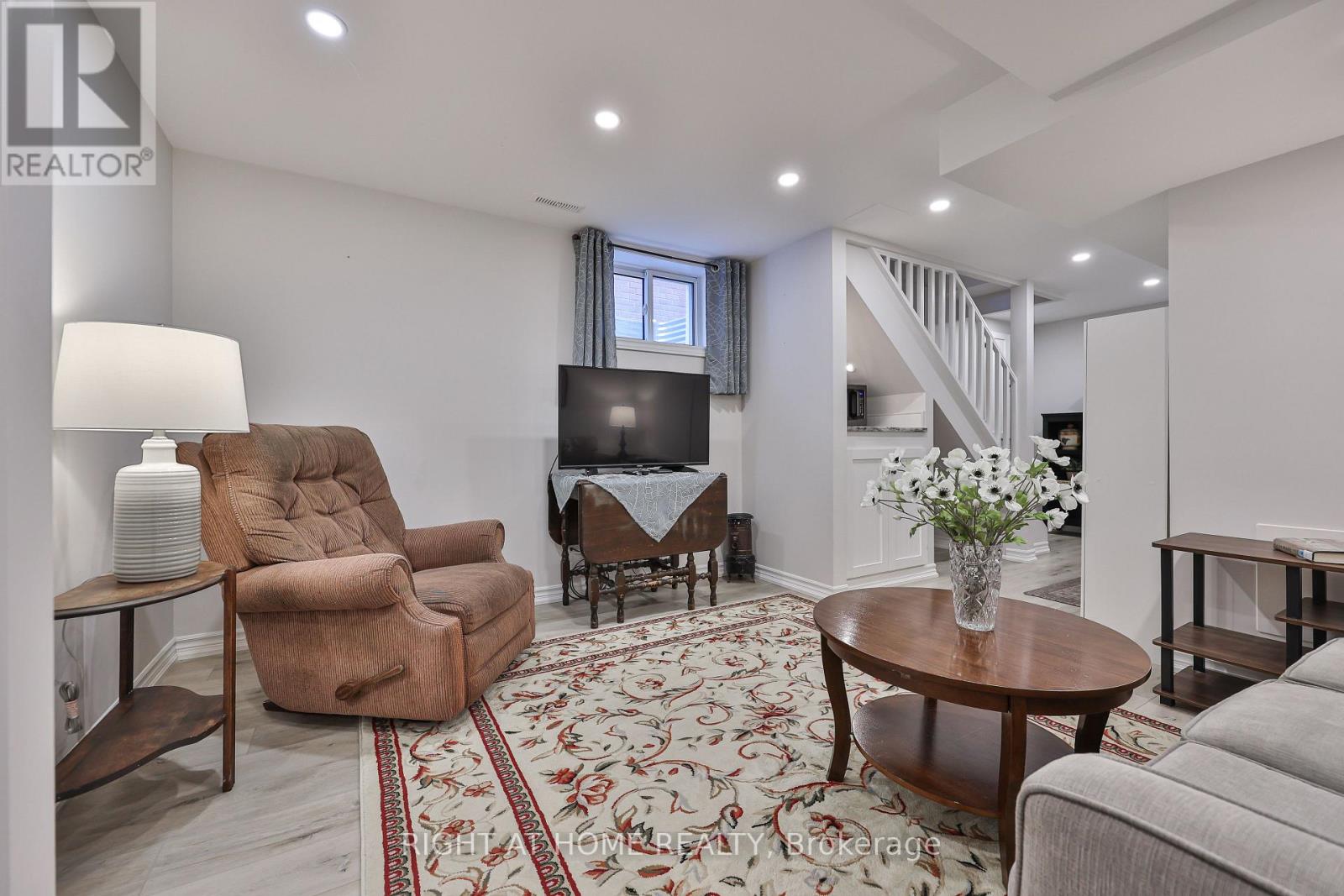 89 Vail Meadows Crescent, Clarington, Ontario L1C 4T3 - Photo 38 - E12963028