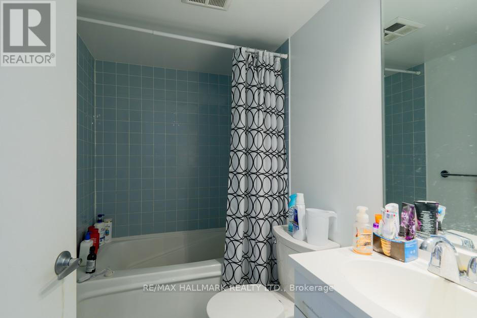 911 - 36 Lee Centre Drive, Toronto, Ontario  M1H 3K2 - Photo 5 - E12963030