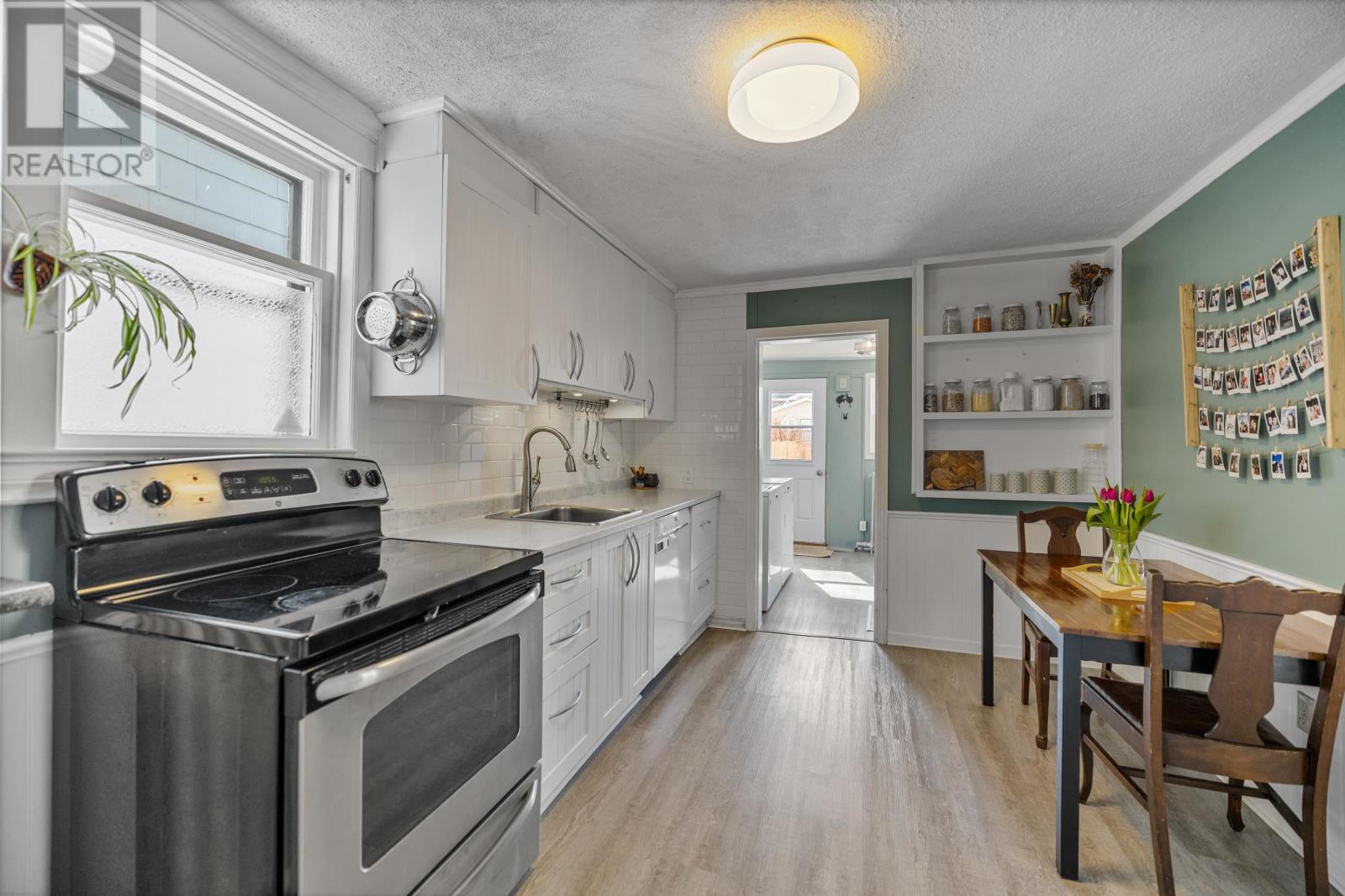 70 Bayfield Street, Charlottetown, Prince Edward Island  C1A 2G6 - Photo 10 - 202606417