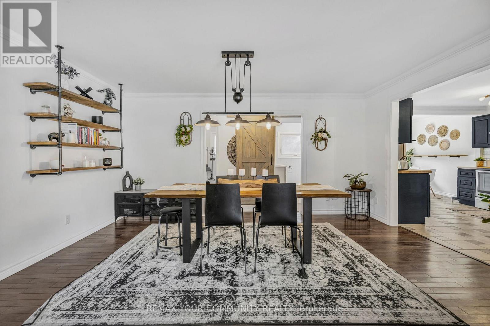 69 Sandra Drive, Georgina, Ontario  L0E 1R0 - Photo 14 - N12962920