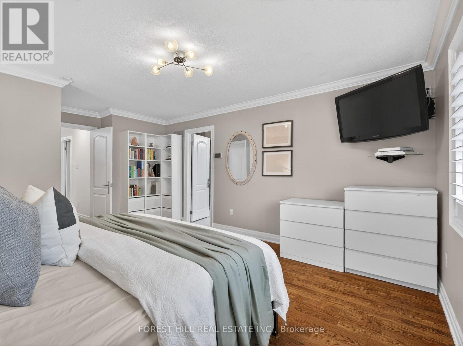 11 Bestview Crescent, Vaughan, Ontario  L6A 3S8 - Photo 24 - N12962928