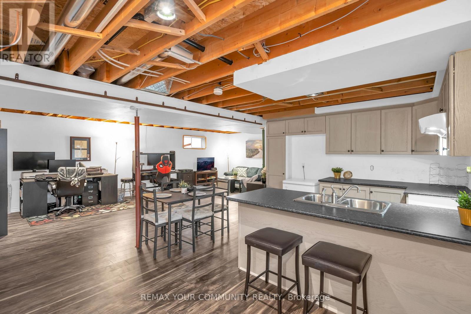 81 Fairpark Lane, Georgina, Ontario  L0E 1R0 - Photo 32 - N12962950