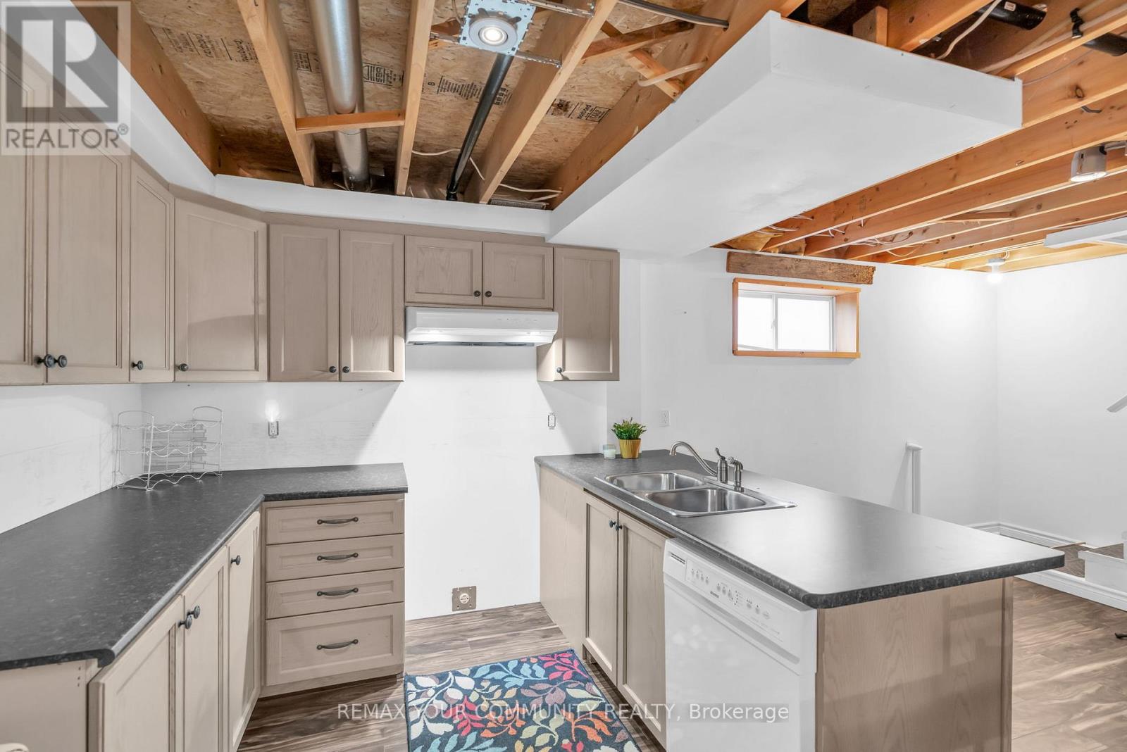 81 Fairpark Lane, Georgina, Ontario  L0E 1R0 - Photo 35 - N12962950