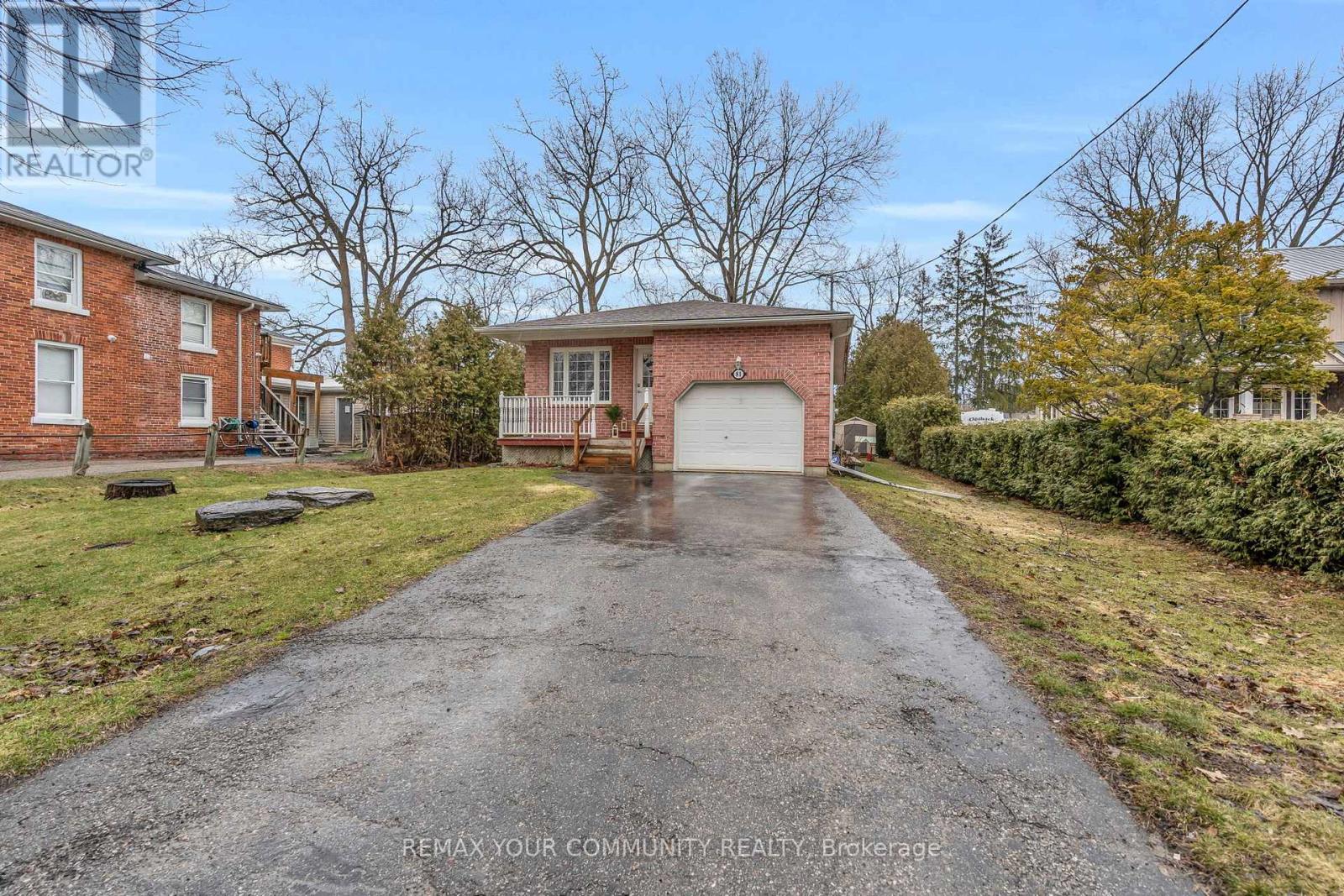 81 Fairpark Lane, Georgina, Ontario  L0E 1R0 - Photo 4 - N12962950