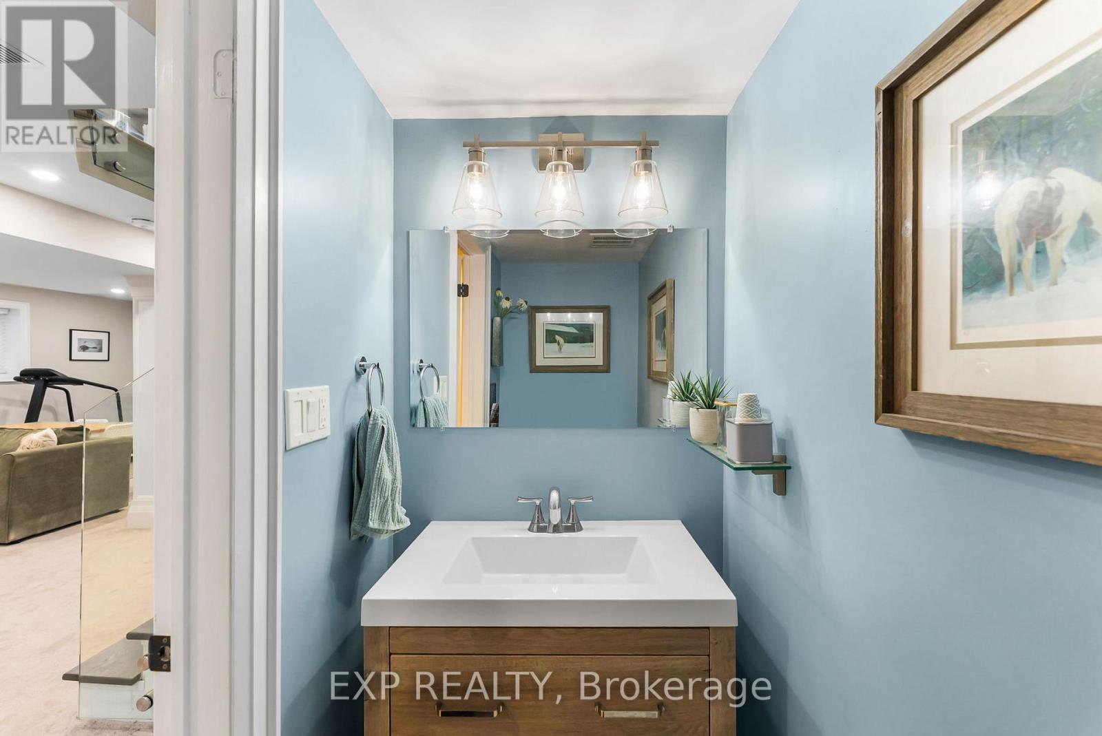 12 Frankfort Grove, Georgina, Ontario  L0E 1L0 - Photo 37 - N12963036