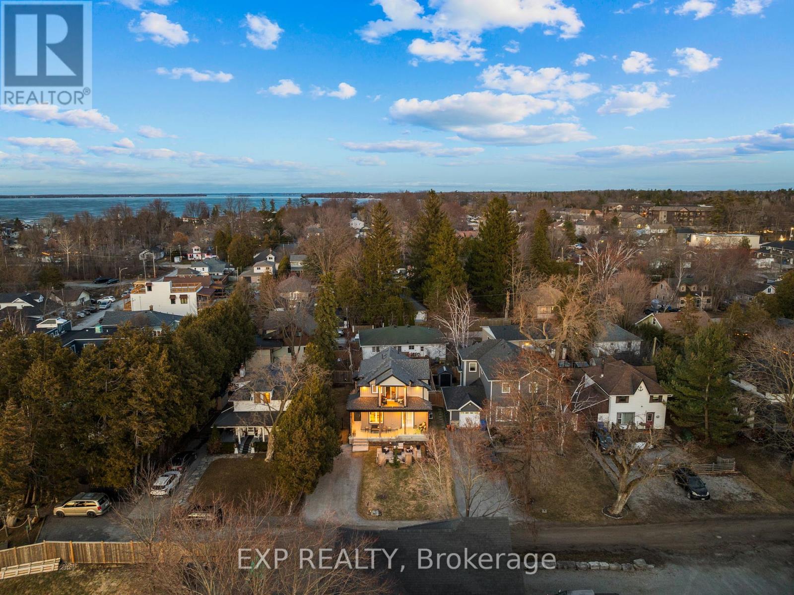 12 Frankfort Grove, Georgina, Ontario  L0E 1L0 - Photo 46 - N12963036