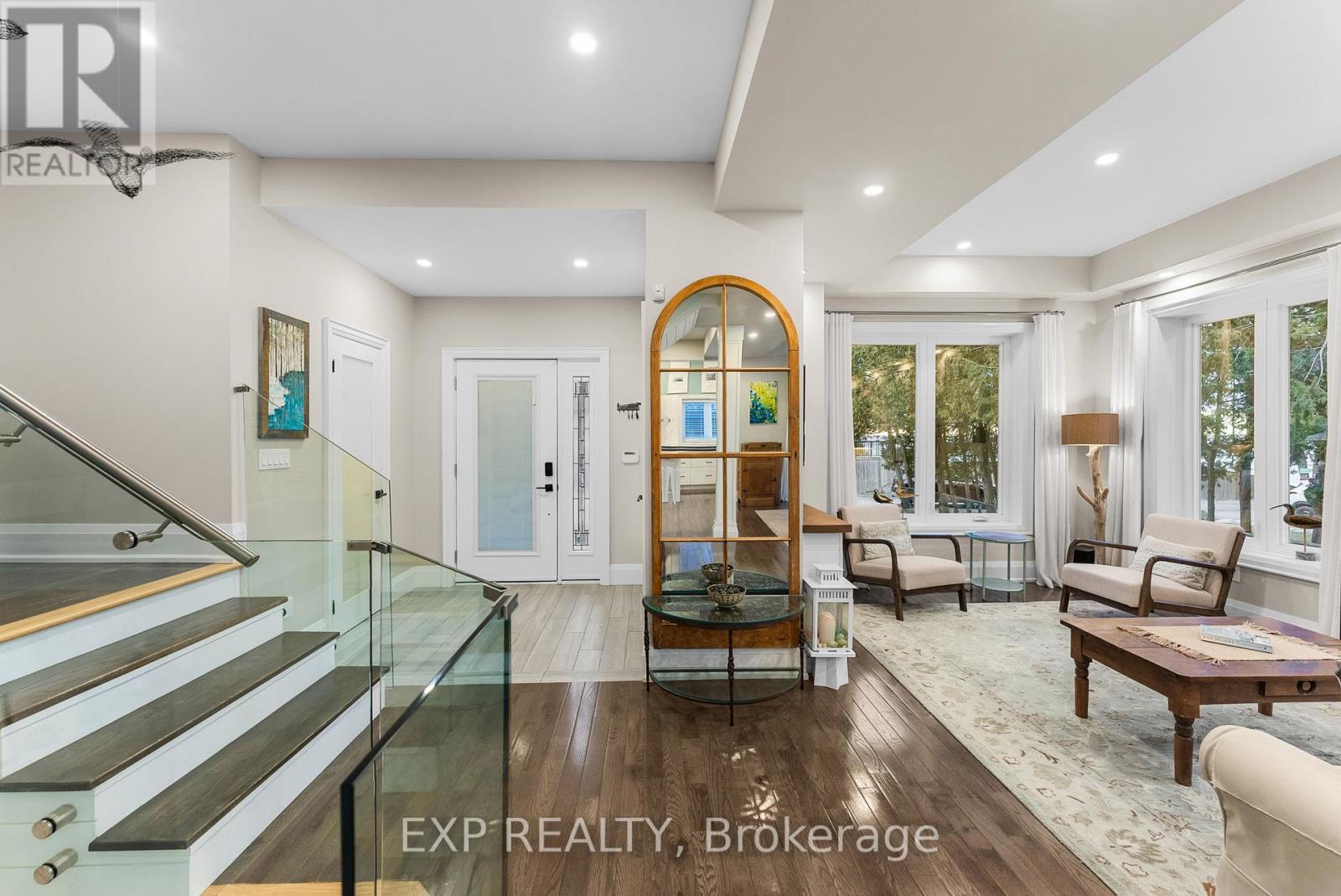 12 Frankfort Grove, Georgina, Ontario  L0E 1L0 - Photo 7 - N12963036